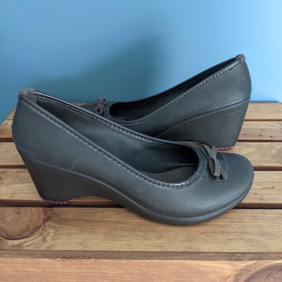 Crocs Women's Anti Slip Ballerina Style Wedge Heels in Matte Brown - Picture 6 of 9